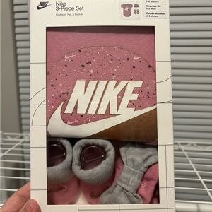 Nike Pink and Gray Infant 3-Piece Set